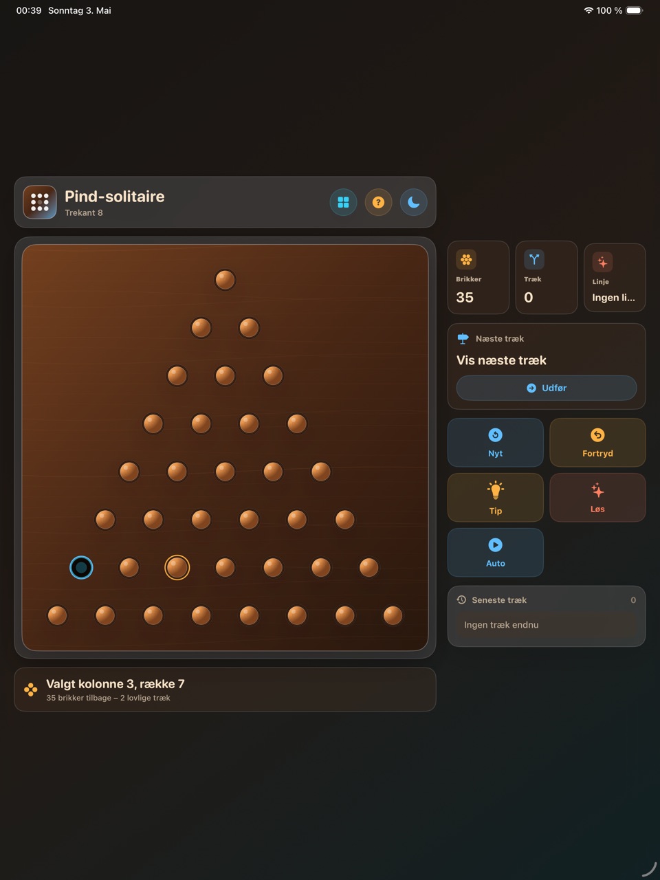 Wood Peg Solitaire ipados App Store screenshot 3