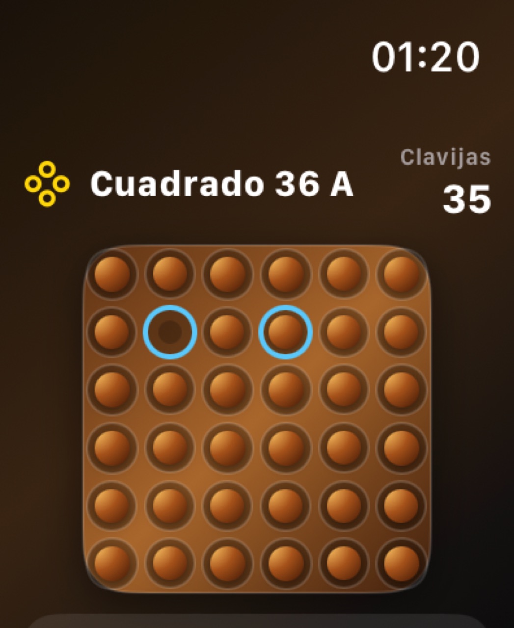 Wood Peg Solitaire watchos App Store screenshot 9