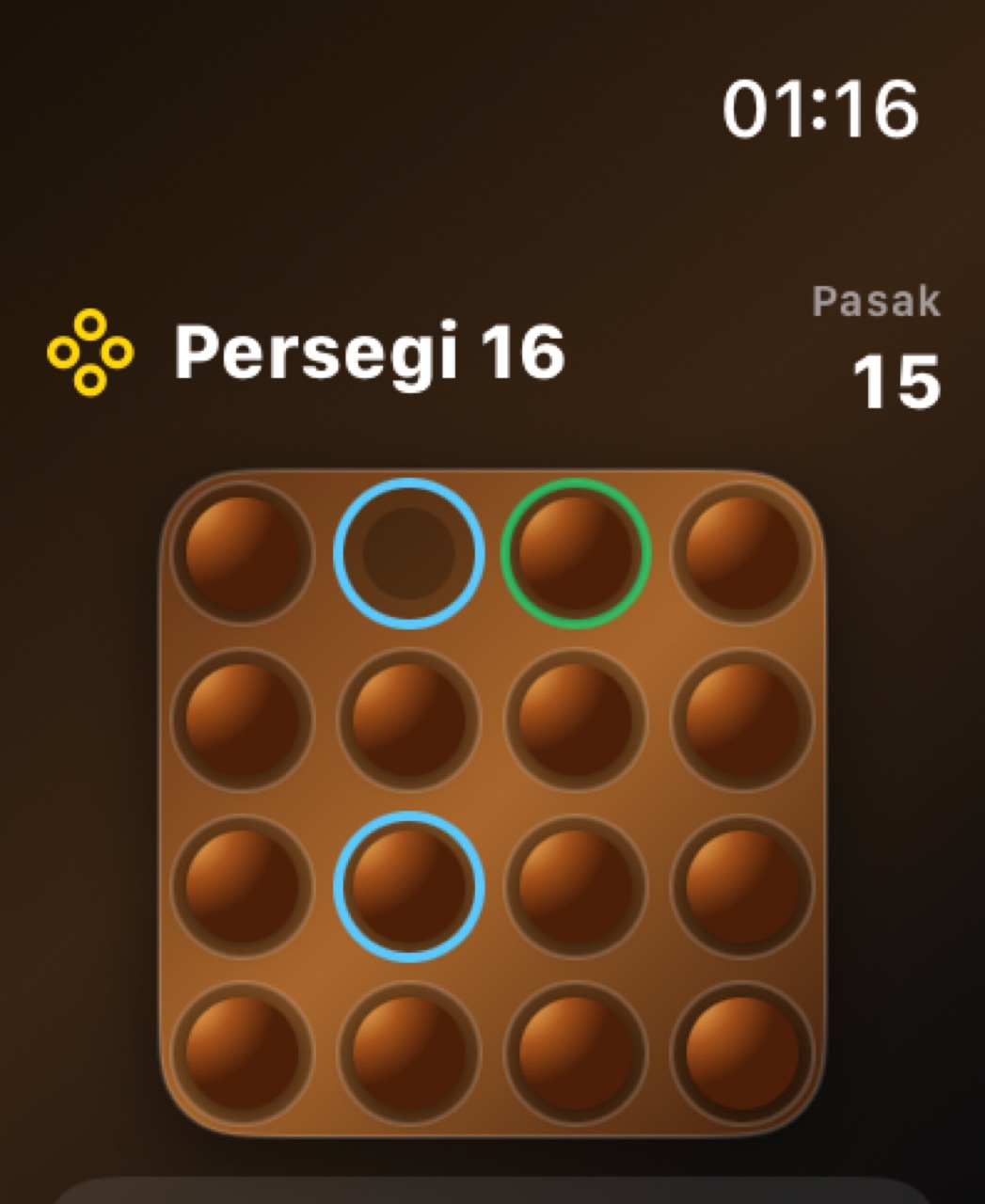 Wood Peg Solitaire watchos App Store screenshot 5