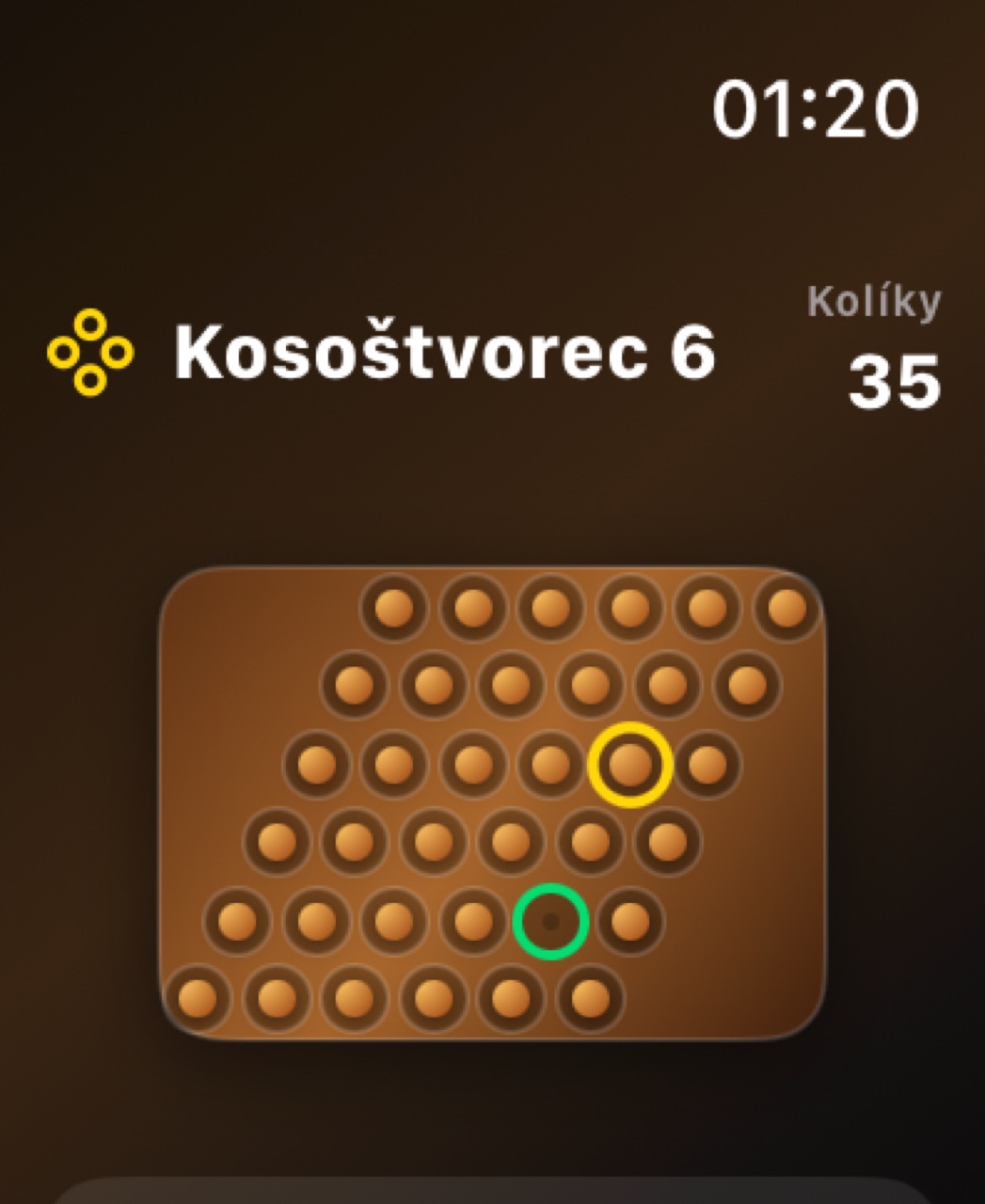 Wood Peg Solitaire watchos App Store screenshot 3