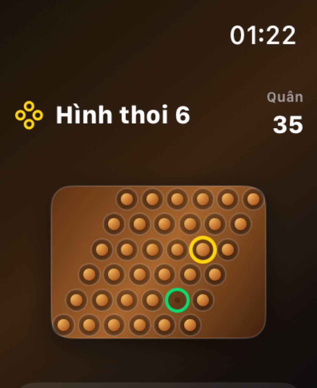 Wood Peg Solitaire watchos App Store screenshot 3