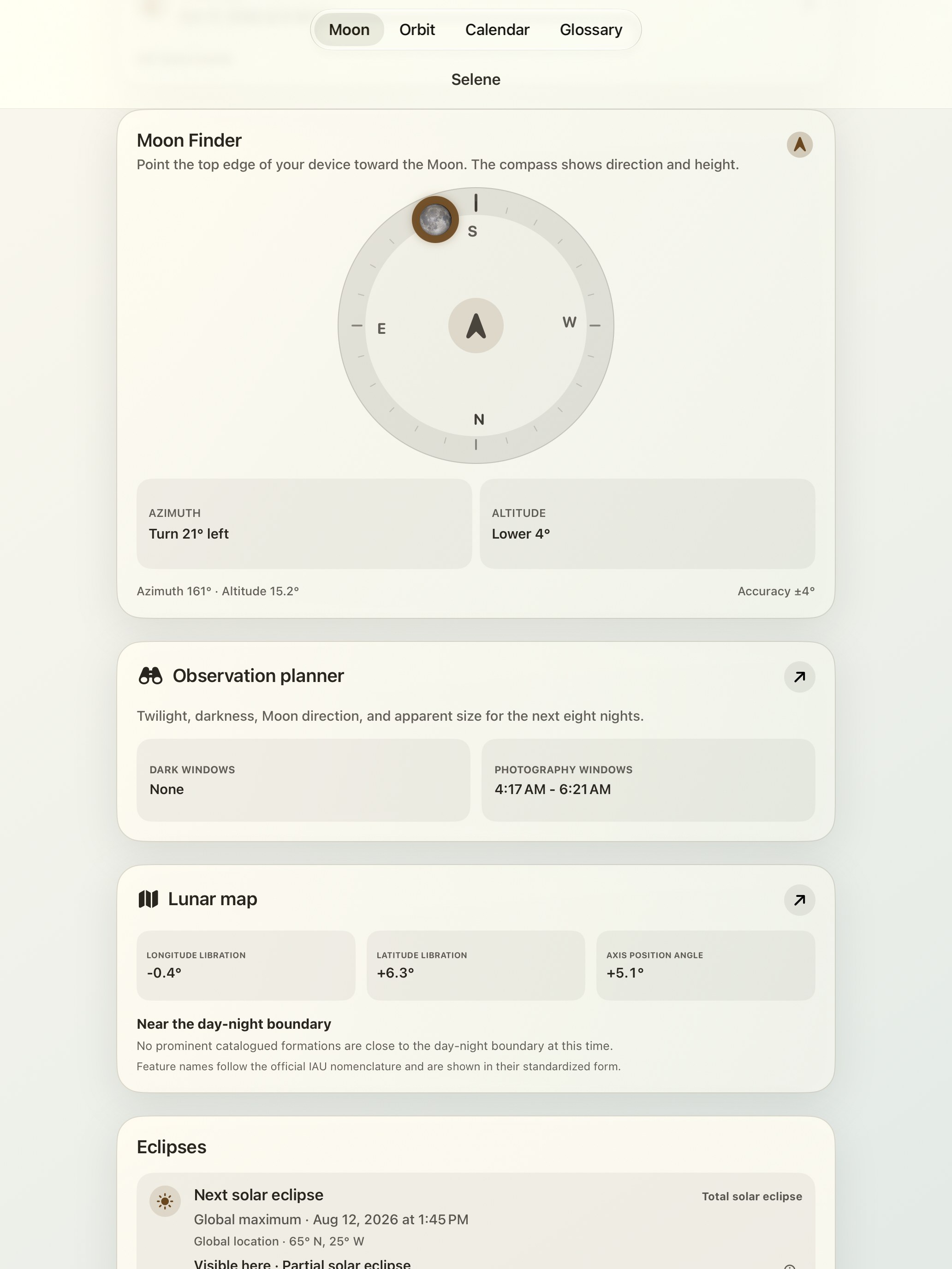 Selene iPad screenshot 2: iPad · Moon Finder and moon compass
